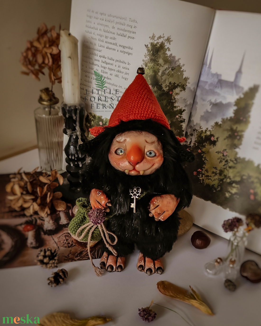 Kobold piros sapkában -  - Meska.hu