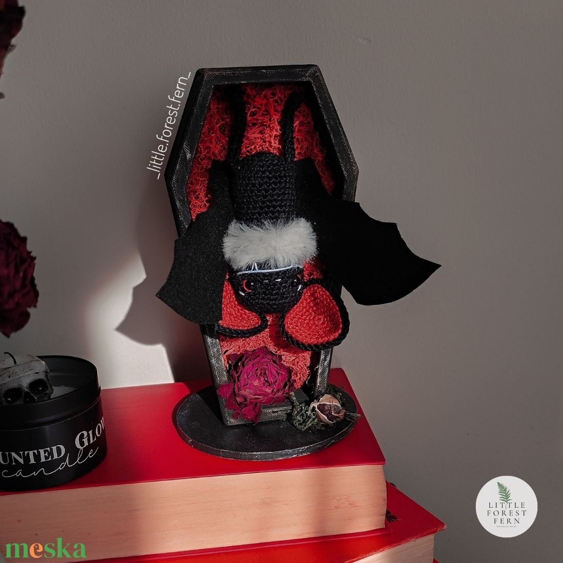 Denevér mini koporsóban - otthon & életmód - dekoráció - halloween - halloweeni dekoráció - Meska.hu