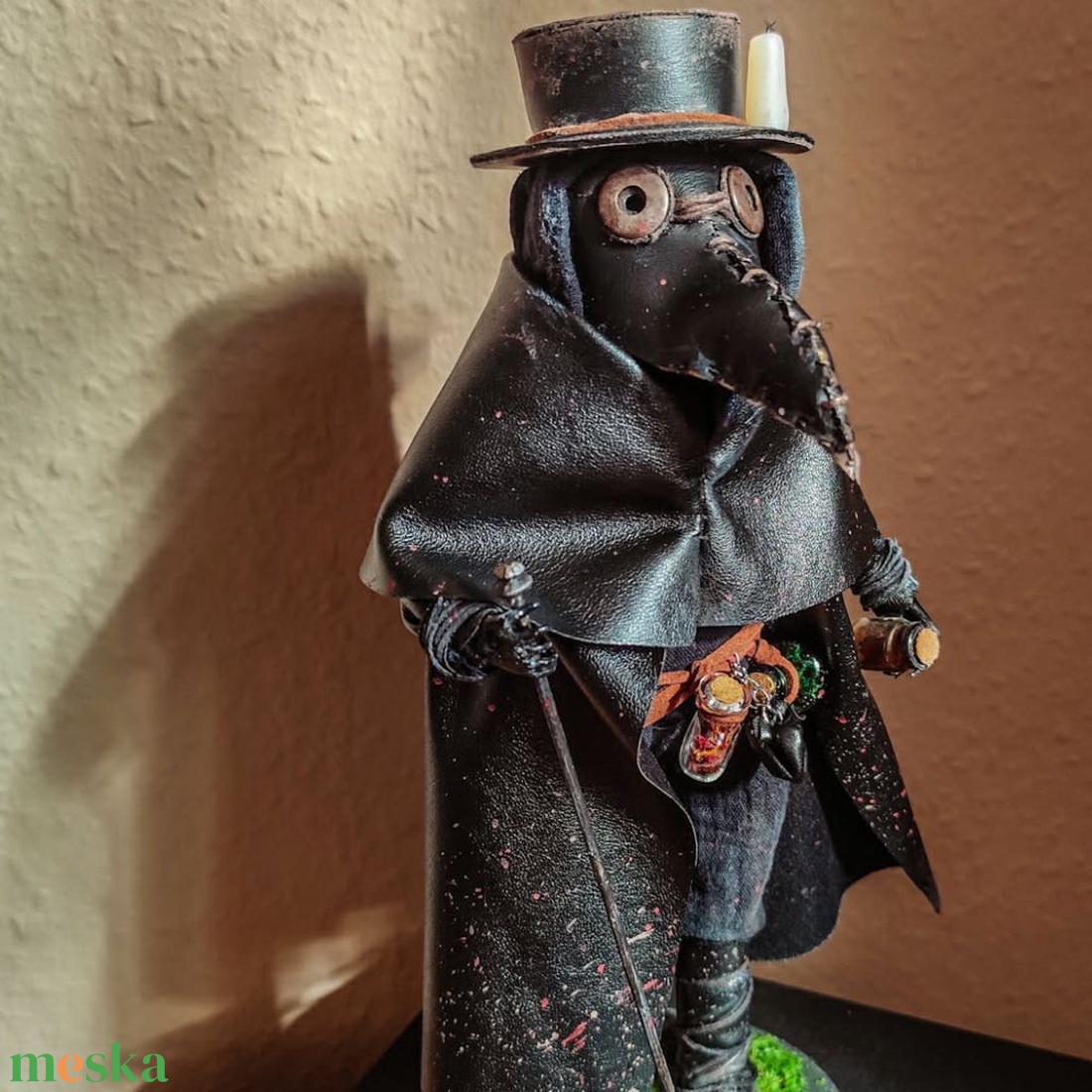 Pestisdoktor figura - otthon & életmód - dekoráció - dekoratív figurák és szobrok - Meska.hu