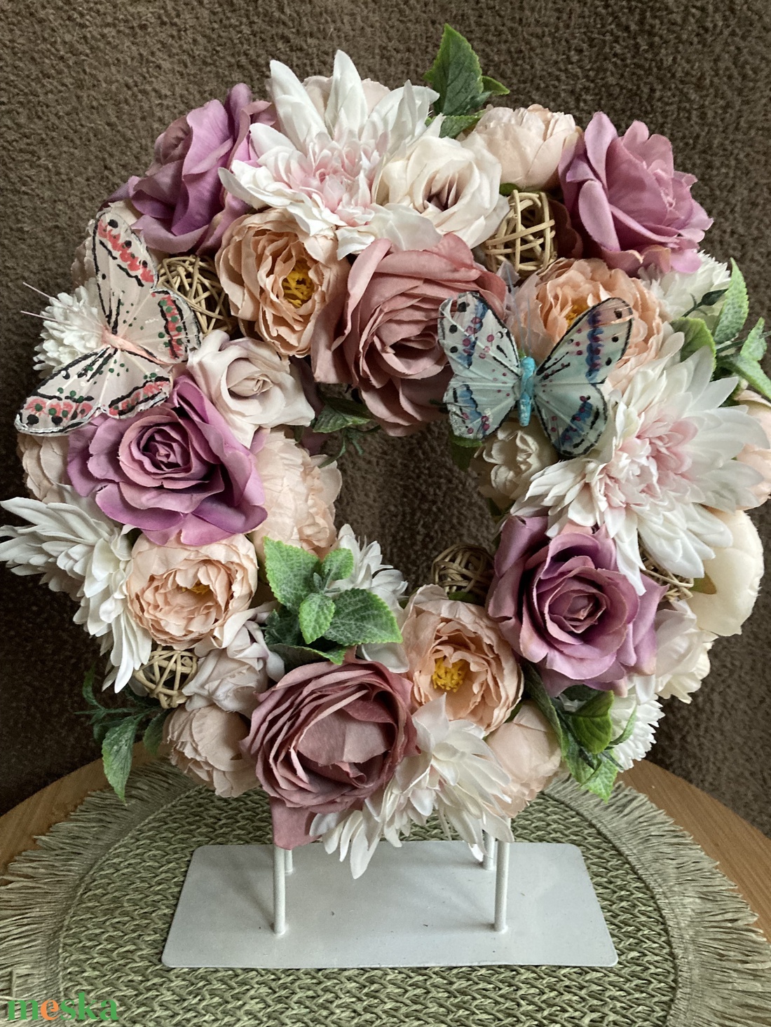 Virágos tavaszi kopogtató  - otthon & életmód - dekoráció - ajtó- és ablak dekoráció - ajtódísz & kopogtató - Meska.hu