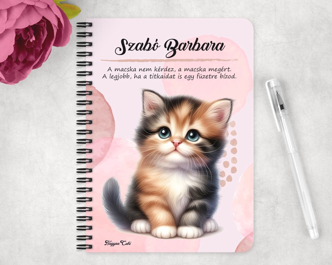 Személyre szabható - Cuki tarka cicus mintás A6-os füzet - otthon & életmód - papír, írószer - jegyzetfüzet & napló - Meska.hu