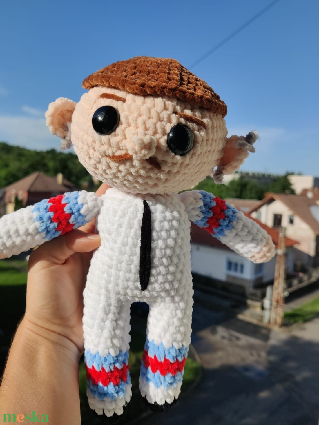 Horgolt Dzsúdló nevű énekesre hasonlító lény - játék & sport - baba & babaház - baba - Meska.hu Horgolt Dzsúdló nevű énekesre hasonlító lény - játék & sport - baba & babaház - baba - Meska.hu