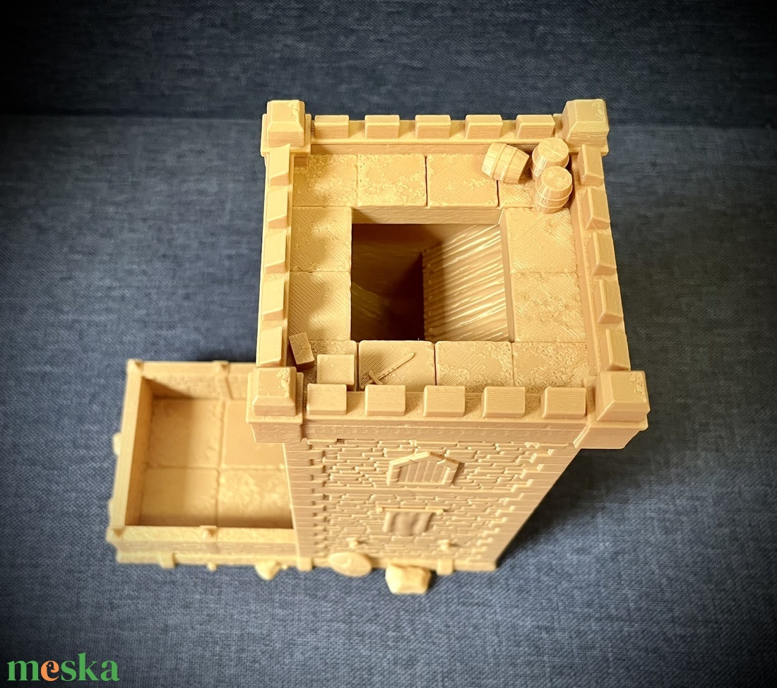 Kockatorony / Dice Tower - Golden Bastion - játék & sport - táblajáték és kártyajáték - társasjátékok - Meska.hu