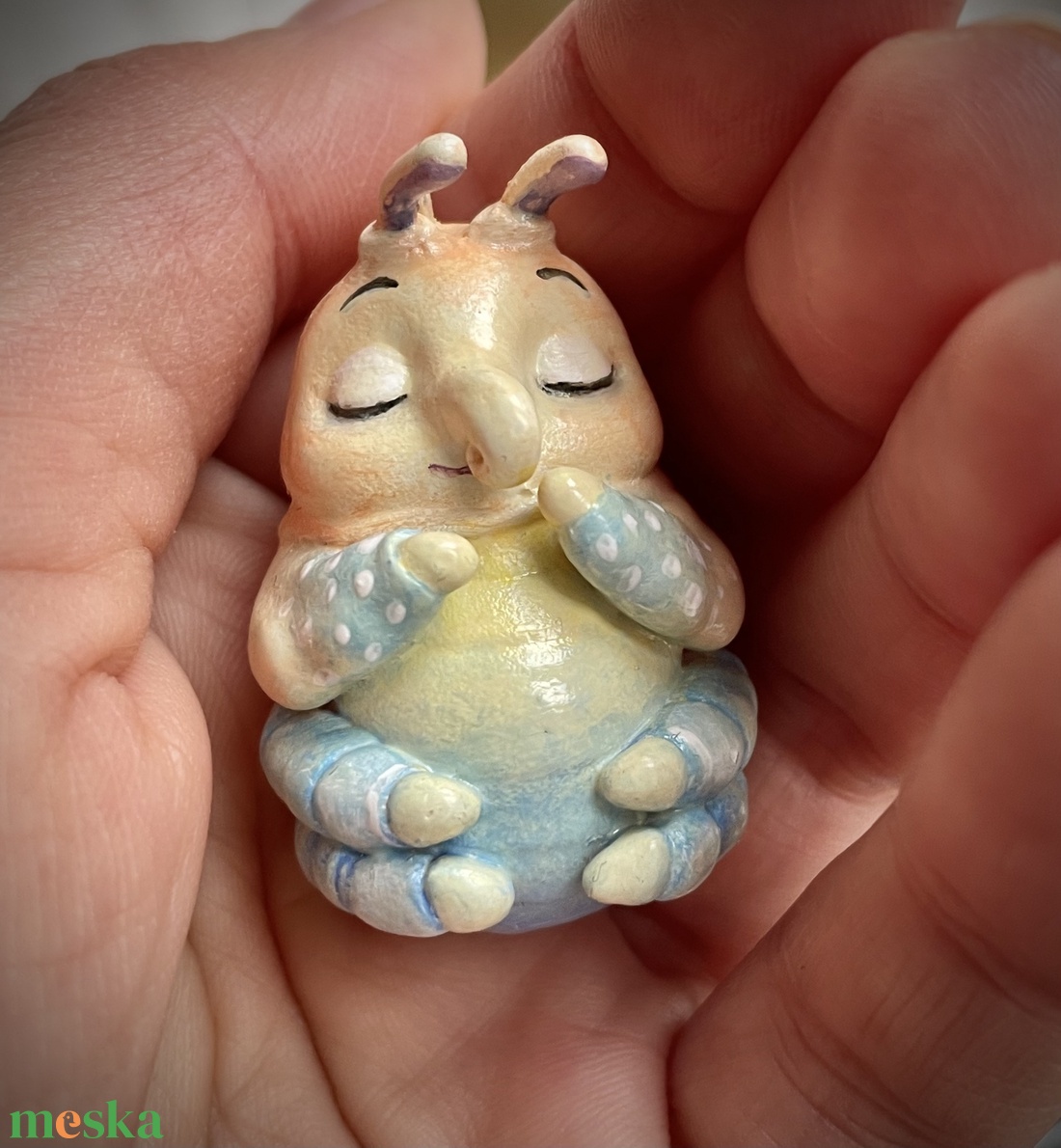 Cuki hernyó dísz / ajándék � tökéletes Valentin-napra - otthon & életmód - dekoráció - fali és függő dekoráció - függődísz - Meska.hu