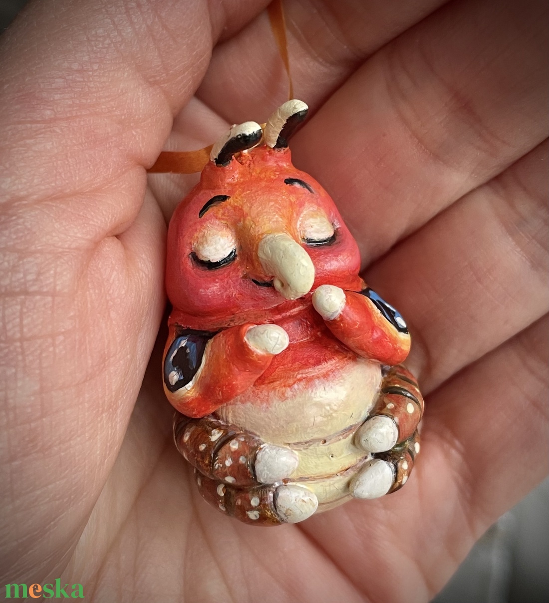 Cuki hernyó dísz / ajándék � tökéletes Valentin-napra - otthon & életmód - dekoráció - fali és függő dekoráció - függődísz - Meska.hu