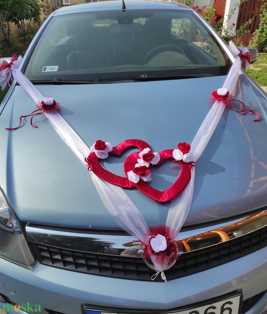 Bordó - fehér esküvői autódísz - esküvő - dekoráció - helyszíni dekor - Meska.hu