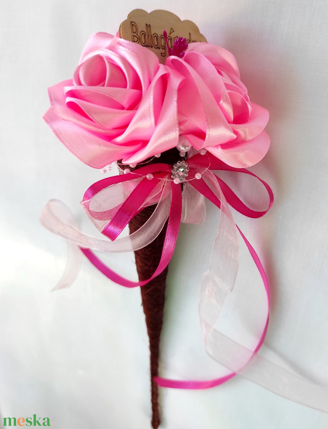 Rózsaszín sizal tölcséres  ballagási csokor - otthon & lakás - dekoráció - virágdísz és tartó - csokor & virágdísz - Meska.hu