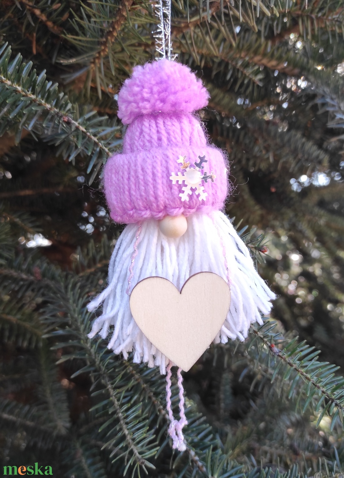 Rózsaszín - ezüst pompom manó - karácsony - karácsonyi lakásdekoráció - karácsonyi manók, figurák - Meska.hu