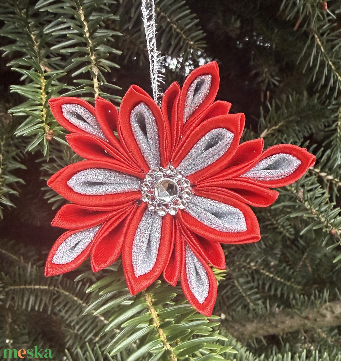 Piros - ezüst csillag - karácsony - karácsonyi lakásdekoráció - karácsonyfadíszek - Meska.hu