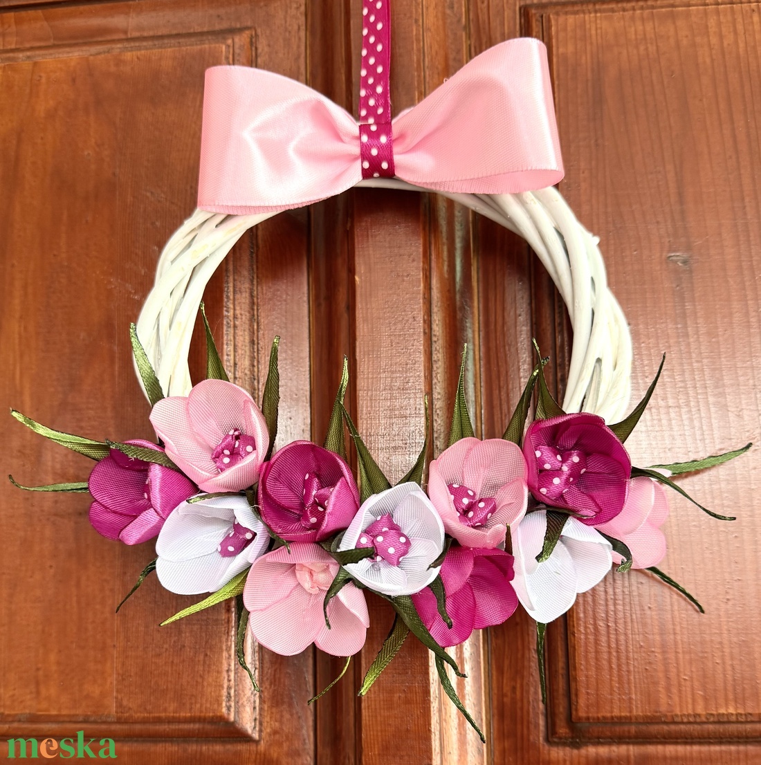 Rózsaszín krókuszos ajtódísz - otthon & életmód - dekoráció - ajtó- és ablak dekoráció - ajtódísz & kopogtató - Meska.hu