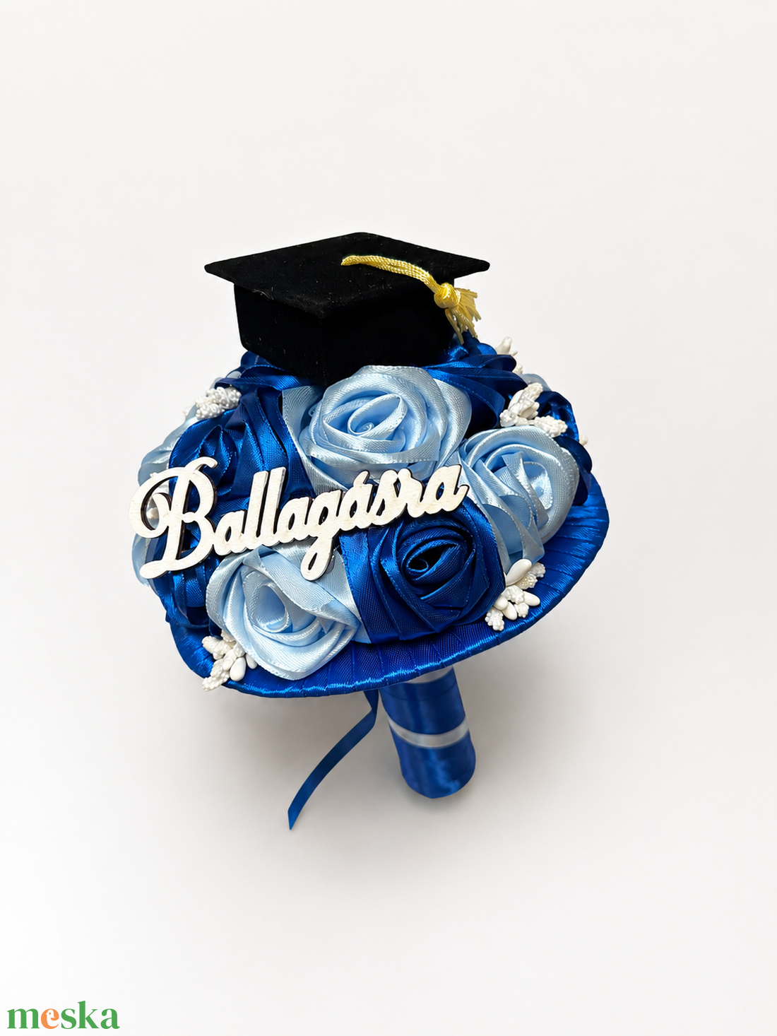 Sötétkék ballagási csokor - otthon & életmód - virágdekoráció - virágok - virágcsokor - Meska.hu