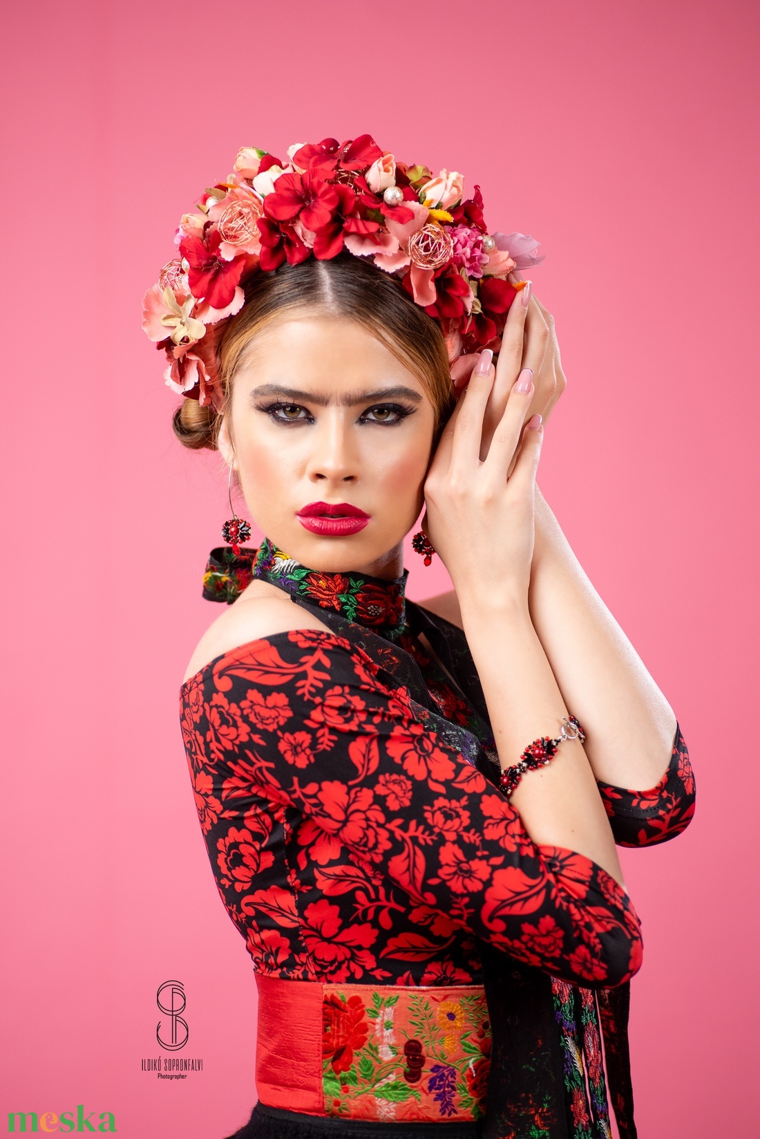 Creabead Design piros-fekete elegáns ékszerszett Swarovski kristállyal - ékszer - ékszerszett - Meska.hu