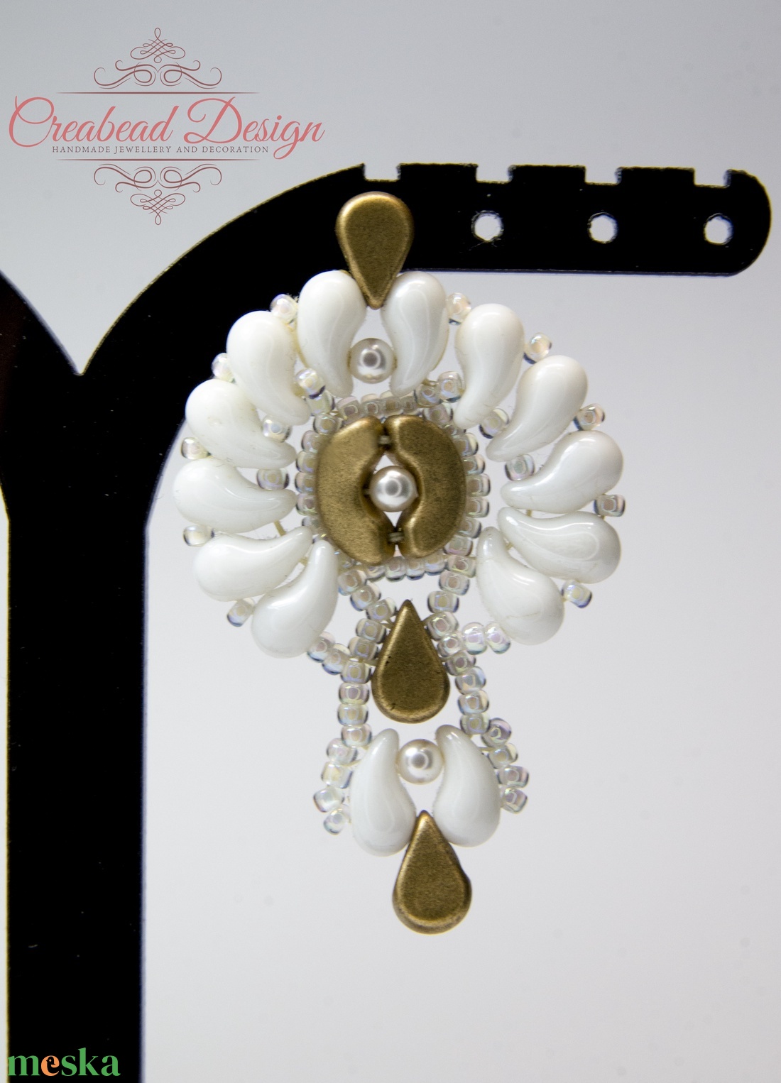 Creabead Design matyó stílusú fehér-arany fülbevaló - esküvő - ékszer - fülbevaló - Meska.hu