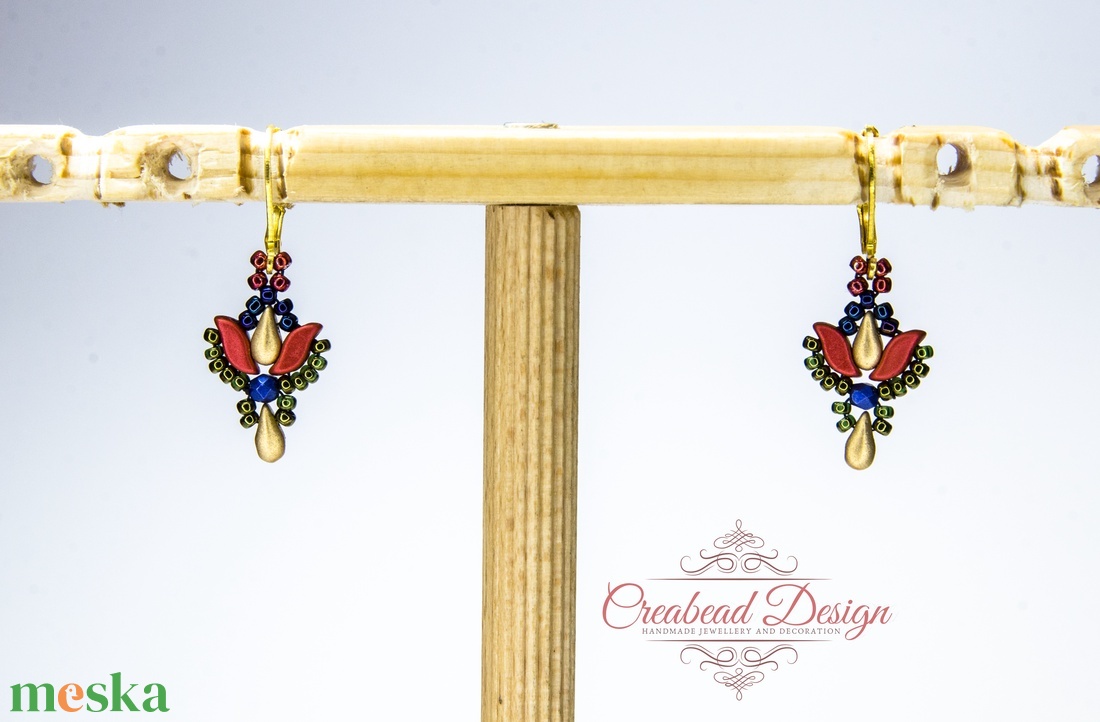 Creabead Design matyó stílusú elegáns fülbevaló - ékszer - fülbevaló - lógó csepp fülbevaló - Meska.hu Creabead Design matyó stílusú elegáns fülbevaló - ékszer - fülbevaló - lógó csepp fülbevaló - Meska.hu