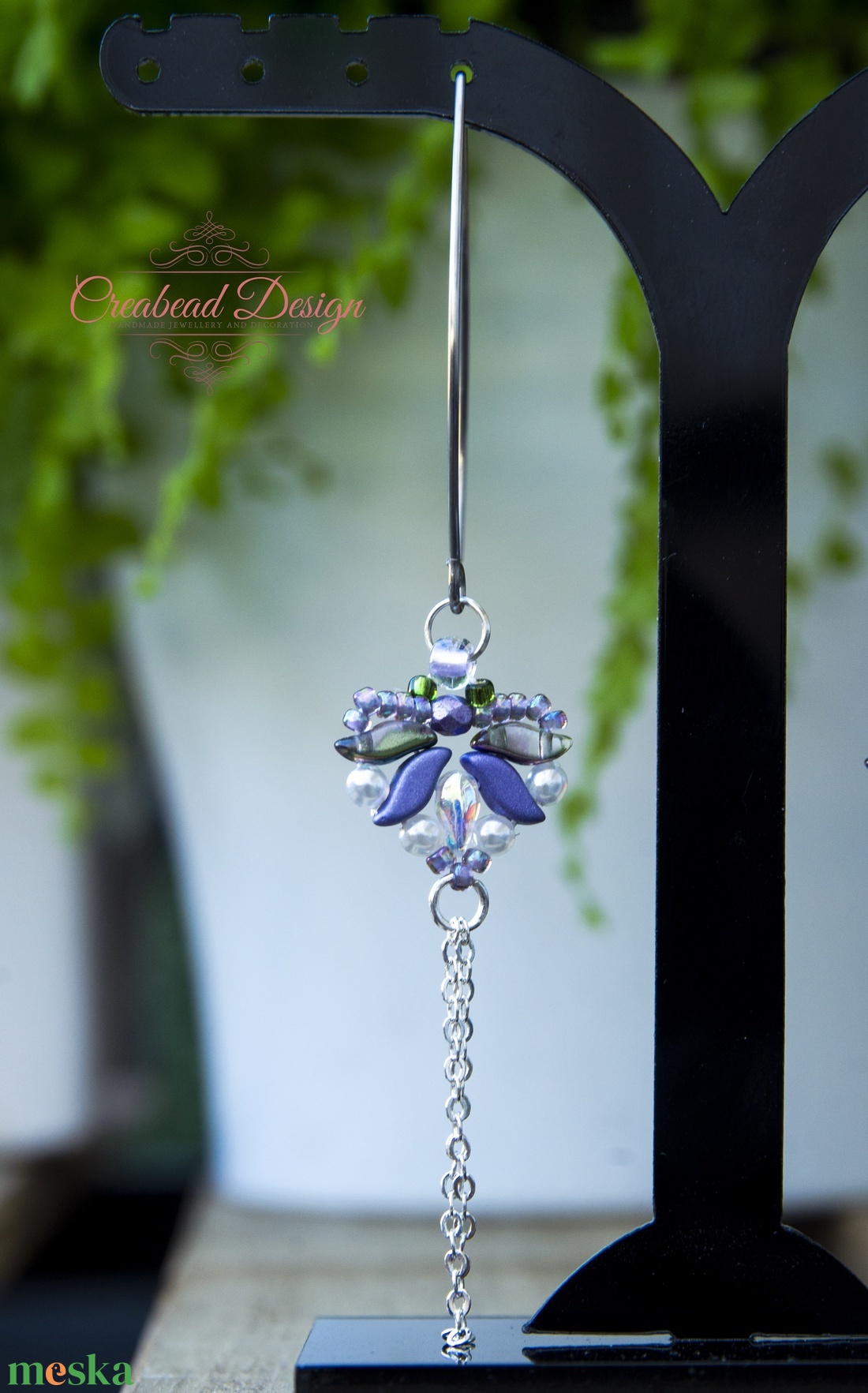Creabead Design orvosi fém fülbevaló matyó stílusú (orchidea színekben) láncos dísszel - ékszer - fülbevaló - lógó fülbevaló - Meska.hu Creabead Design orvosi fém fülbevaló matyó stílusú (orchidea színekben) láncos dísszel - ékszer - fülbevaló - lógó fülbevaló - Meska.hu