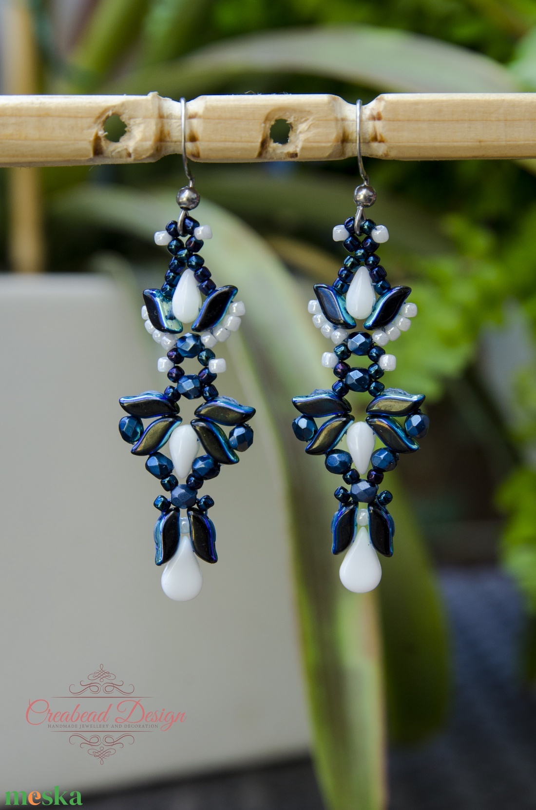 Creabead Design matyó stílusú elegáns fülbevaló - ékszer - fülbevaló - lógó fülbevaló - Meska.hu Creabead Design matyó stílusú elegáns fülbevaló - ékszer - fülbevaló - lógó fülbevaló - Meska.hu