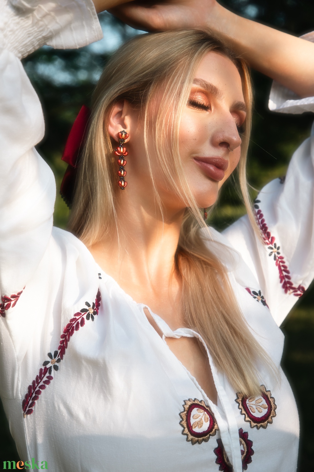 Creabead Design matyó stílusú elegáns fülbevaló - ékszer - fülbevaló - lógó fülbevaló - Meska.hu Creabead Design matyó stílusú elegáns fülbevaló - ékszer - fülbevaló - lógó fülbevaló - Meska.hu