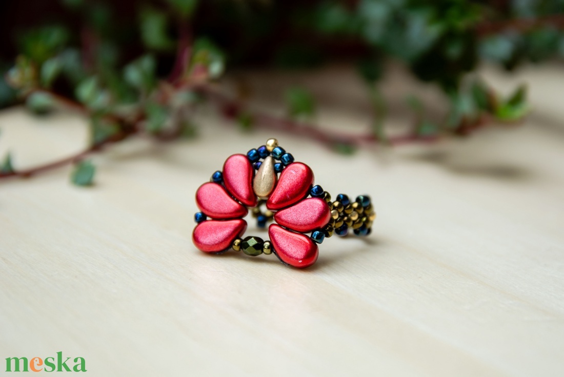 Creabead Design matyó stílusú elegáns gyűrű - ékszer - gyűrű - gyöngyös gyűrű - Meska.hu