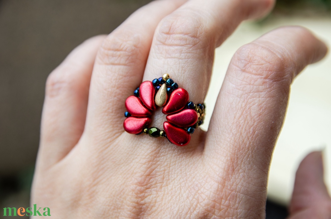 Creabead Design matyó stílusú elegáns gyűrű - ékszer - gyűrű - gyöngyös gyűrű - Meska.hu