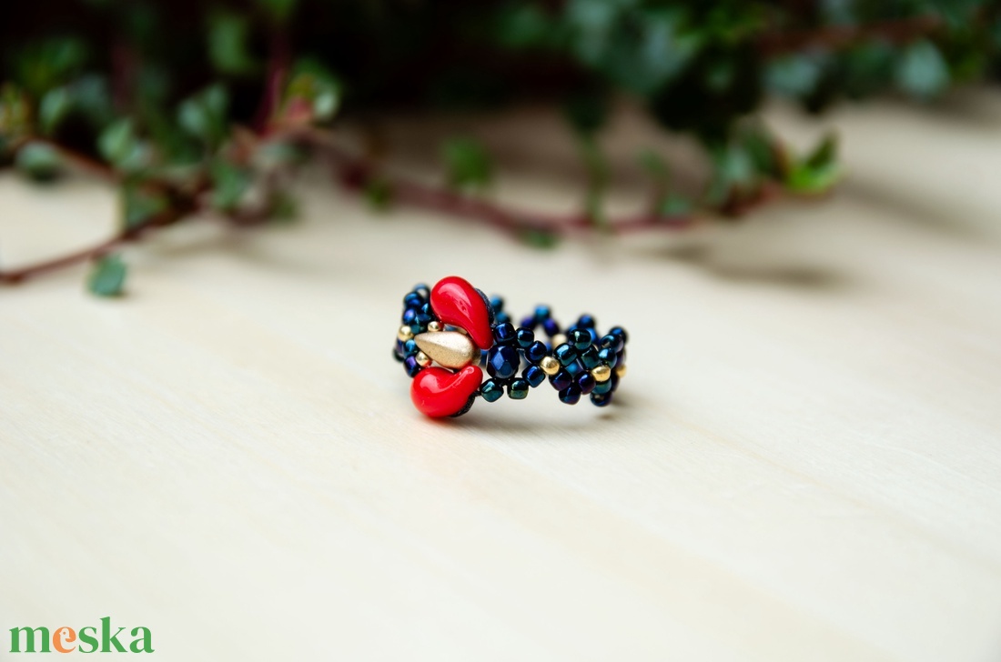 Creabead Design matyó stílusú elegáns gyűrű - ékszer - gyűrű - gyöngyös gyűrű - Meska.hu