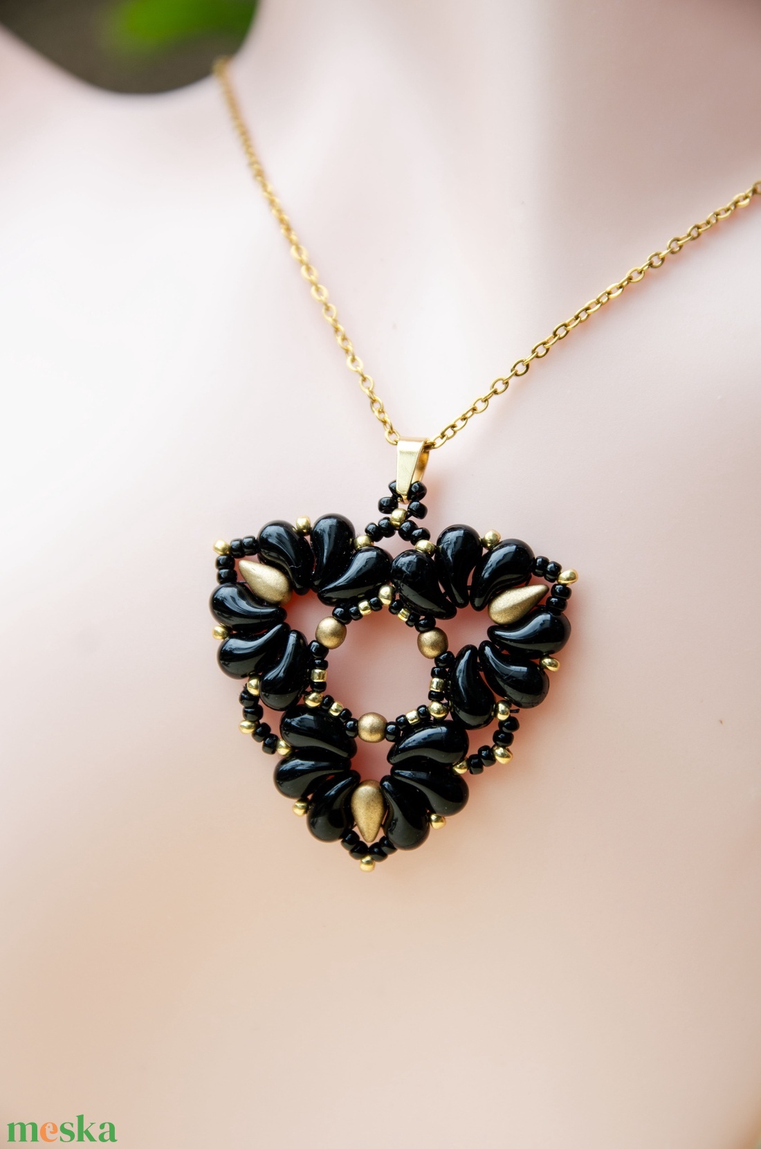 Creabead Design matyó stílusú medál nyaklánccal - ékszer - nyaklánc - medál - Meska.hu