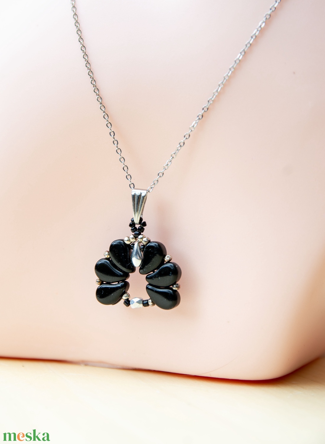 Creabead Design matyó stílusú medál nyaklánccal - ékszer - nyaklánc - medál - Meska.hu