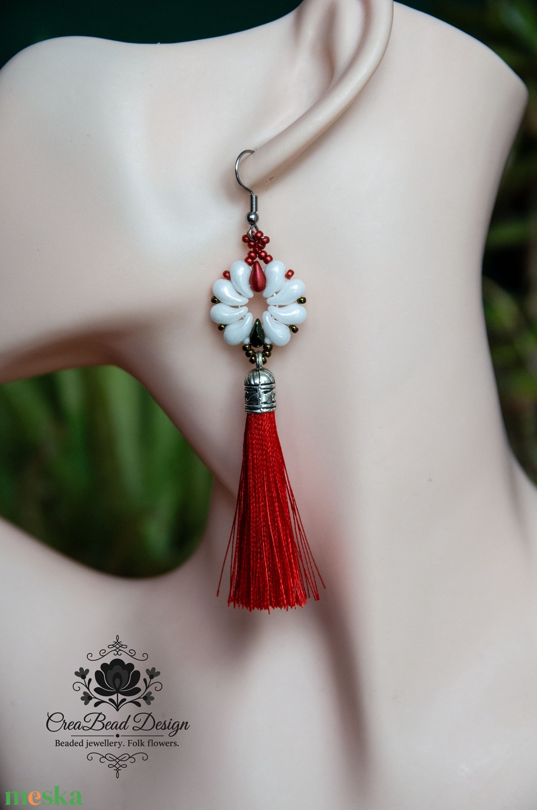 Creabead Design matyórózsa stílusú elegáns trikolor fülbevaló bojttal - ékszer - fülbevaló - lógó csepp fülbevaló - Meska.hu