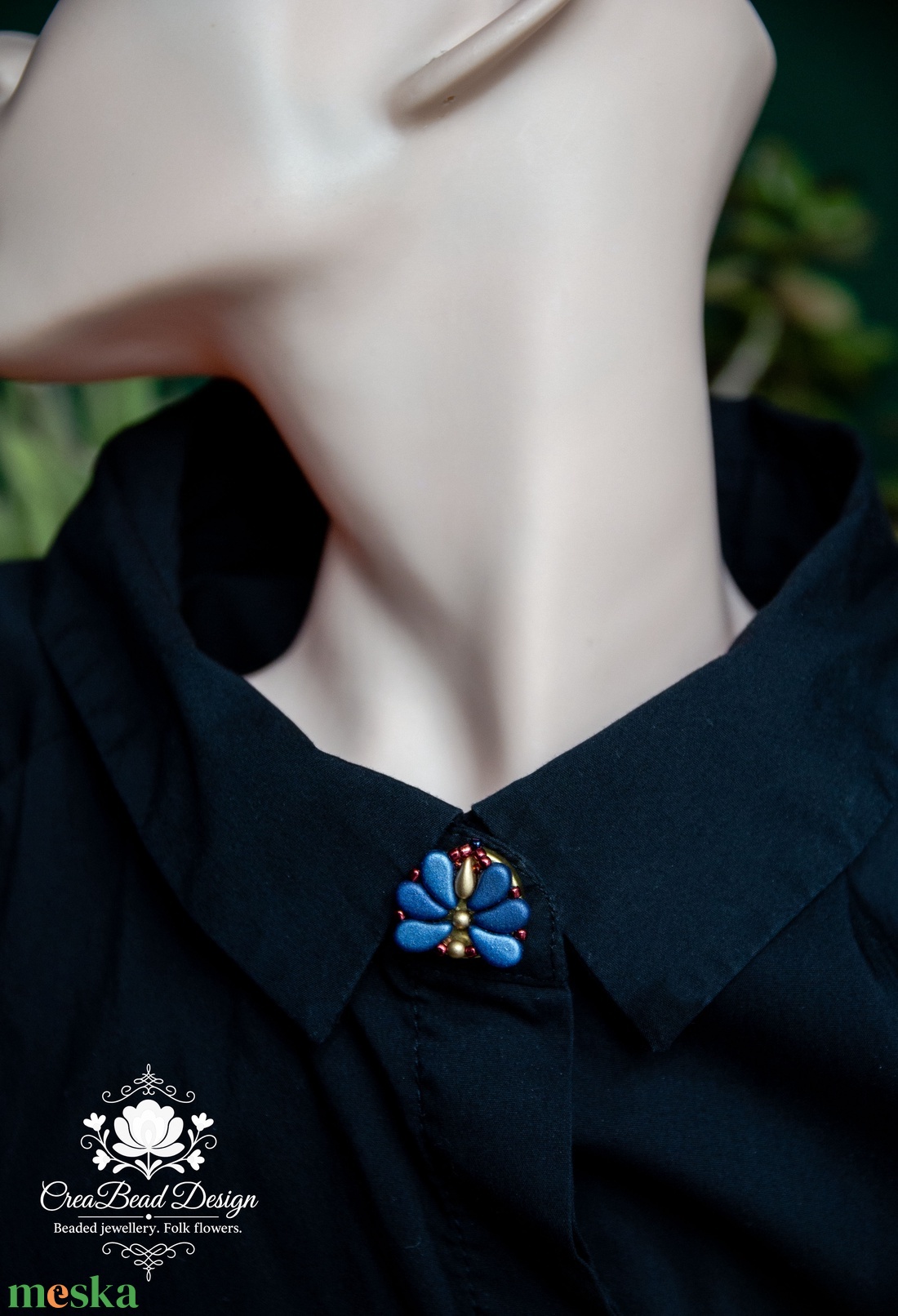 Kézzel készült gyöngyös gombfedő dísz � matyó inspirációval - ékszer - mandzsettagomb - Meska.hu