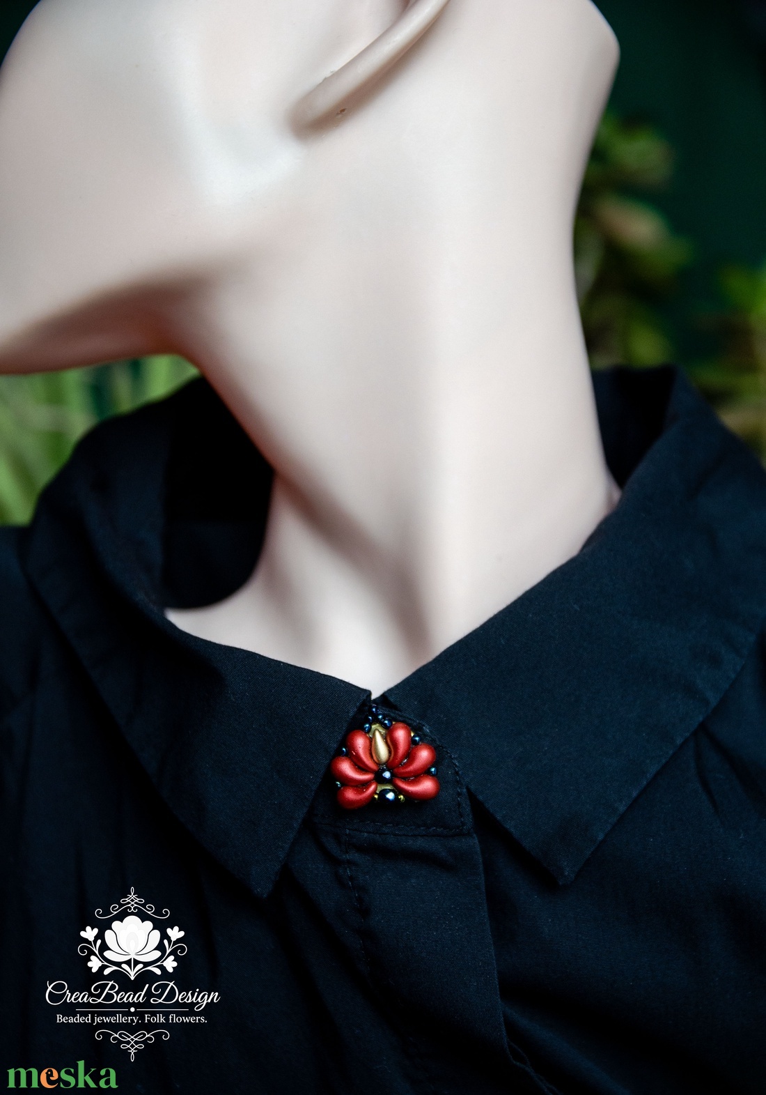 Kézzel készült gyöngyös gombfedő dísz � matyó inspirációval - ékszer - mandzsettagomb - Meska.hu