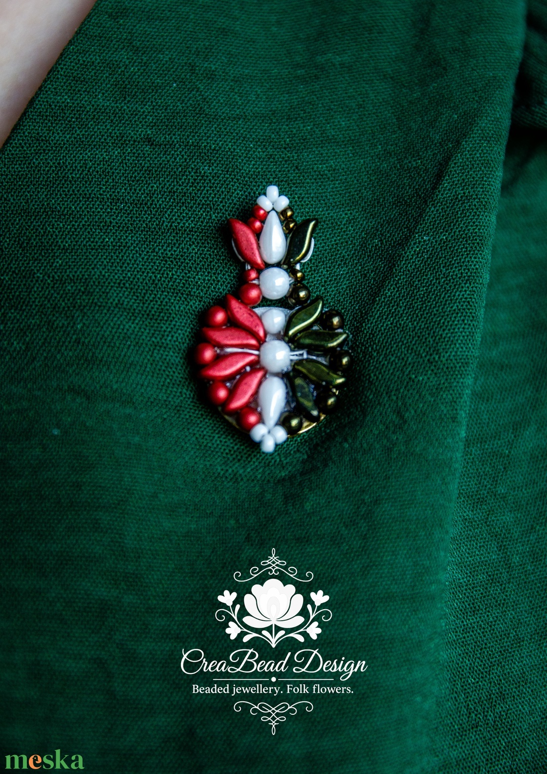 Creabead Design trikolór kitűző (ékszerként is kérhető) - ékszer - kitűző és bross - Meska.hu