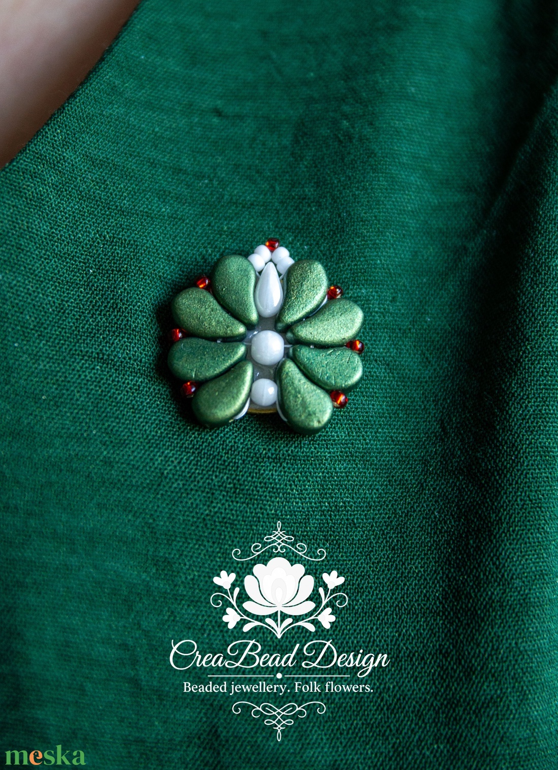 Creabead Design trikolór kitűző (ékszerként is kérhető) - ékszer - kitűző és bross - Meska.hu