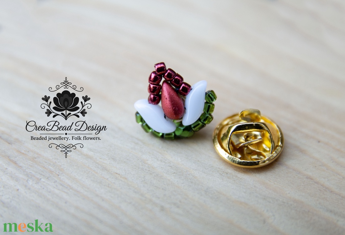 Creabead Design trikolór kitűző (ékszerként is kérhető) - ékszer - kitűző és bross - Meska.hu