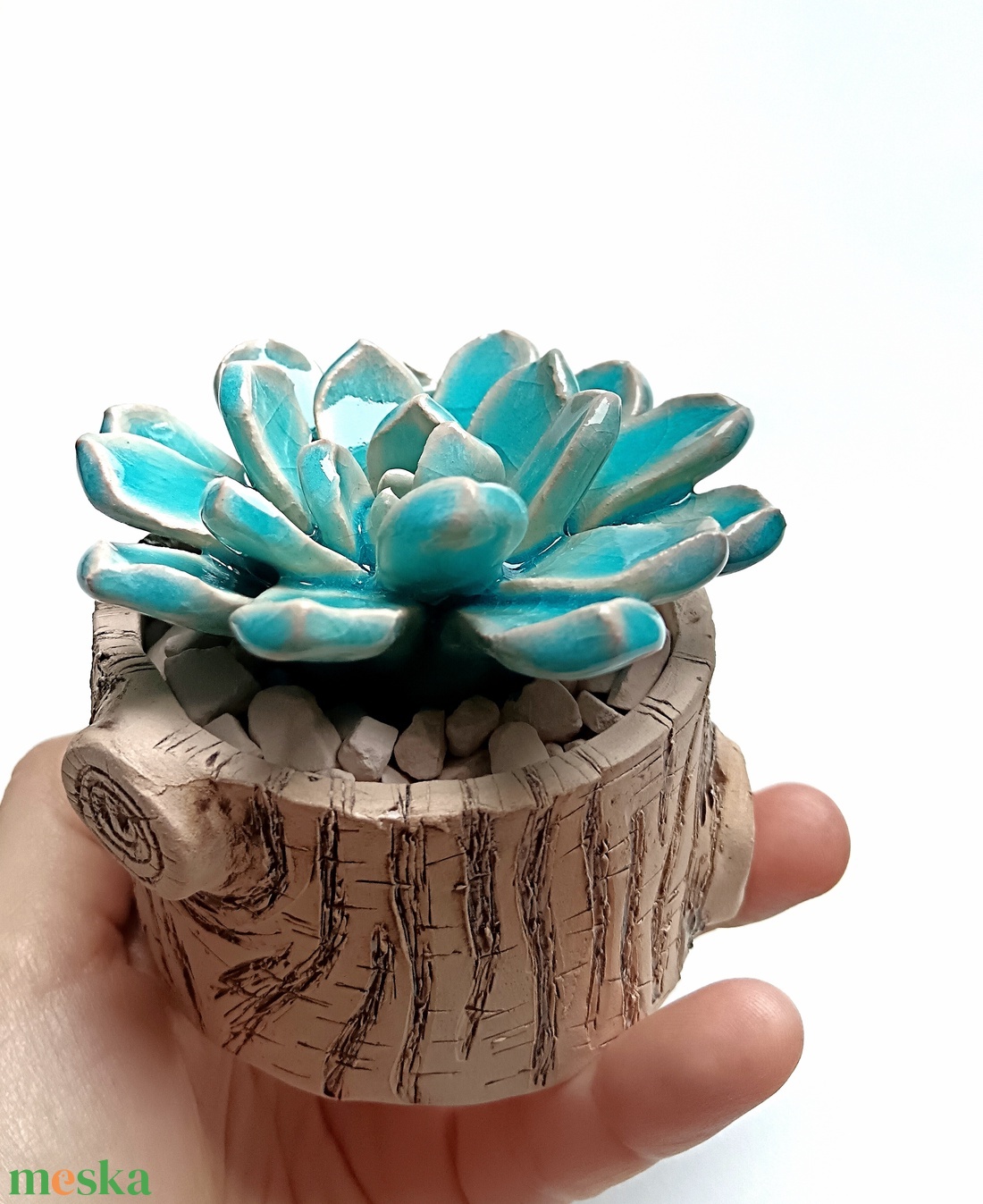 Kerámia pozsgás farönkben - otthon & életmód - dekoráció - dísztárgy - Meska.hu