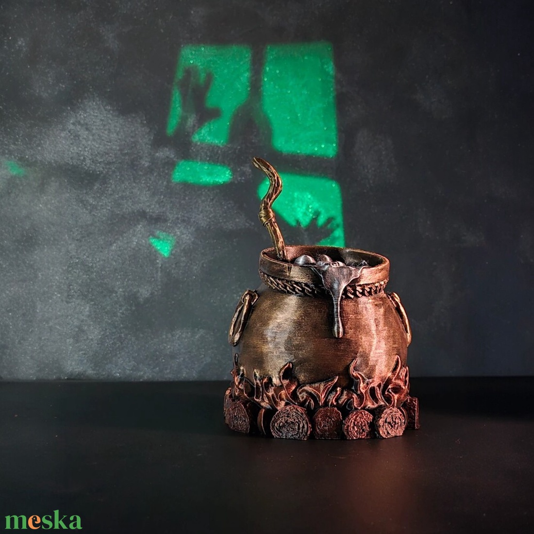 Boszorkány üstje  Halloween kivetítős dekor - otthon & életmód - dekoráció - halloween - halloweeni dekoráció - Meska.hu