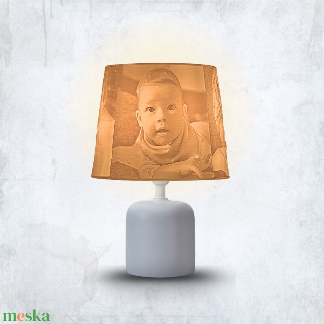 Daphni egyedi fényképes lámpa - Vintage - otthon & életmód - lámpa - asztali lámpa - Meska.hu