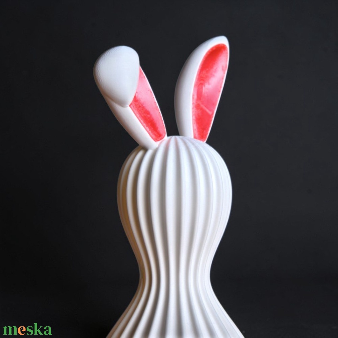 Minimalista világító nyuszi asztali dekoráció beépített időzítős mécsessel - ünnepi díszek, dekorációk - húsvéti díszek és dekorációk - húsvéti asztaldíszek - Meska.hu