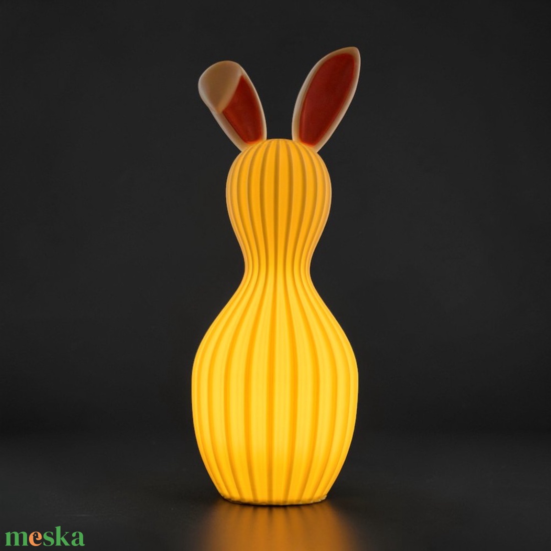 Minimalista világító nyuszi asztali dekoráció beépített időzítős mécsessel - ünnepi díszek, dekorációk - húsvéti díszek és dekorációk - húsvéti asztaldíszek - Meska.hu