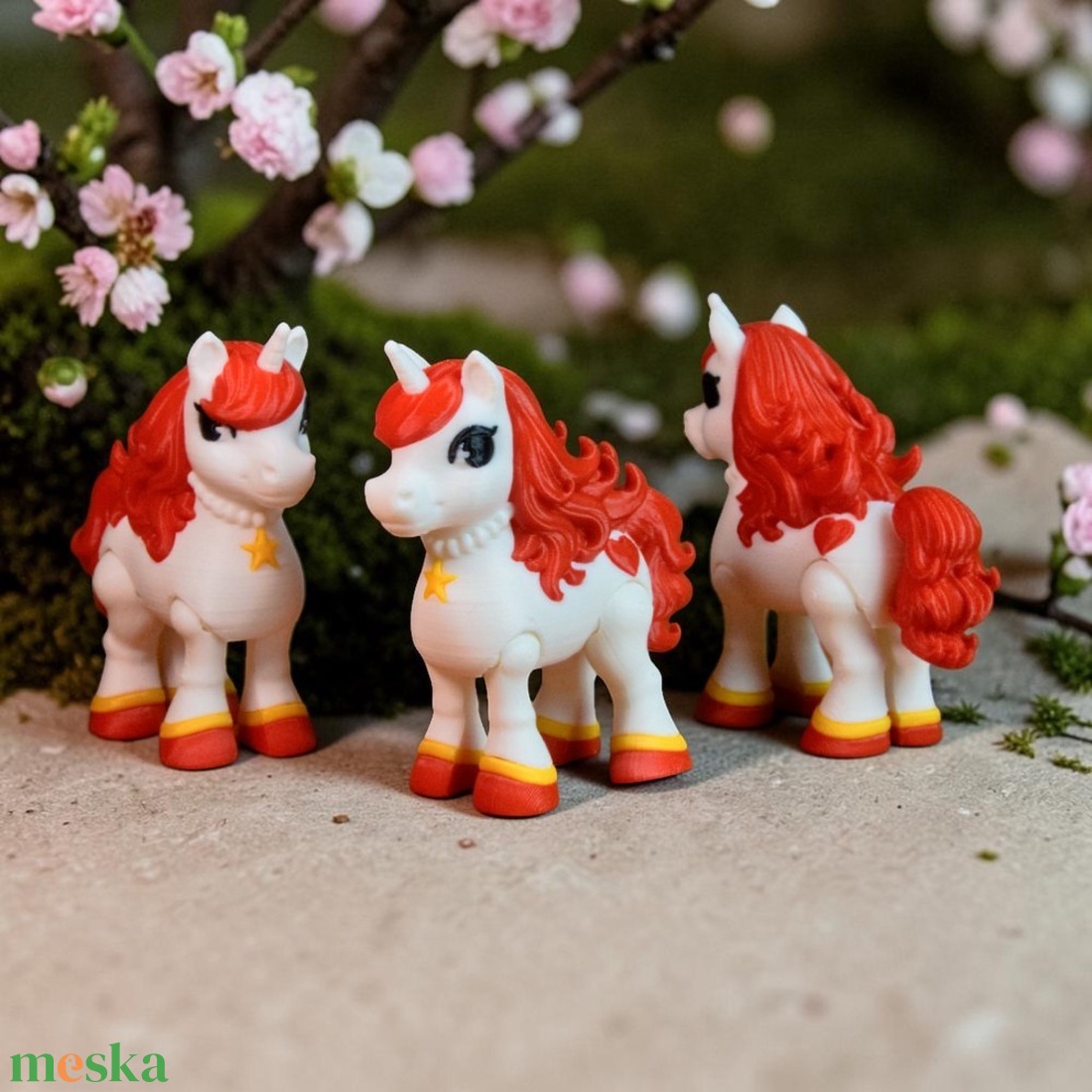 Ragyogó Szív divatos unikornis figura � mozgatható végtagokkal és szívmintával - játék & sport - plüssállat & játékfigura - unikornis - Meska.hu