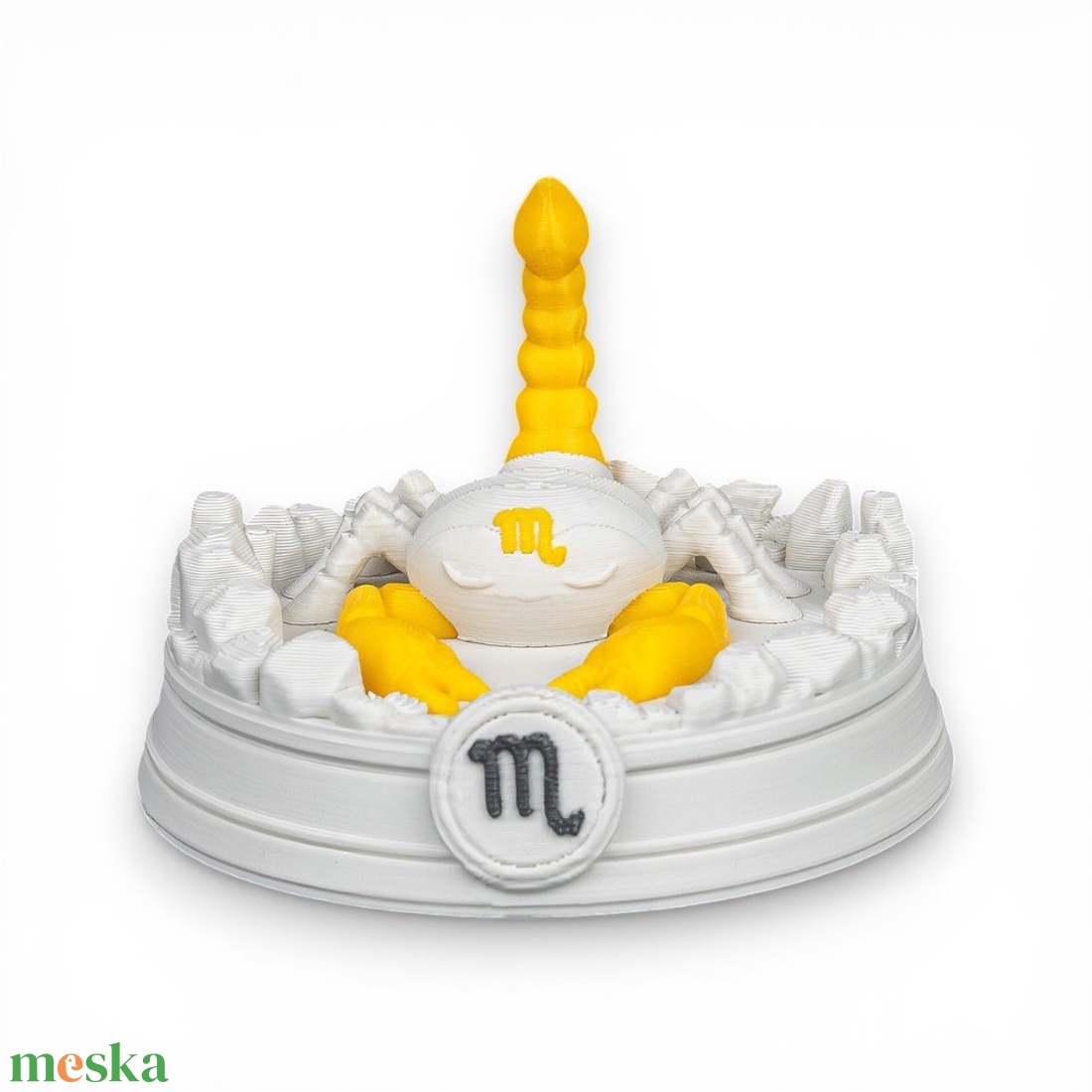 Skorpió csillagjegy asztali dísz � titokzatosságot sugárzó horoszkóp szobor talapzattal - esküvő - dekoráció - asztaldísz - Meska.hu