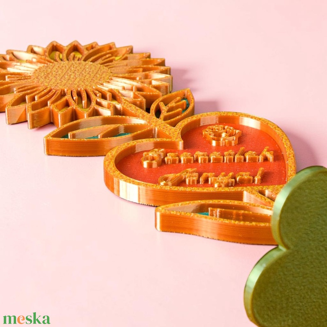 Személyre szabható örök gerbera asztali dísz Anyák napjára - otthon & életmód - virágdekoráció - virágdíszek - asztali virágdísz - Meska.hu