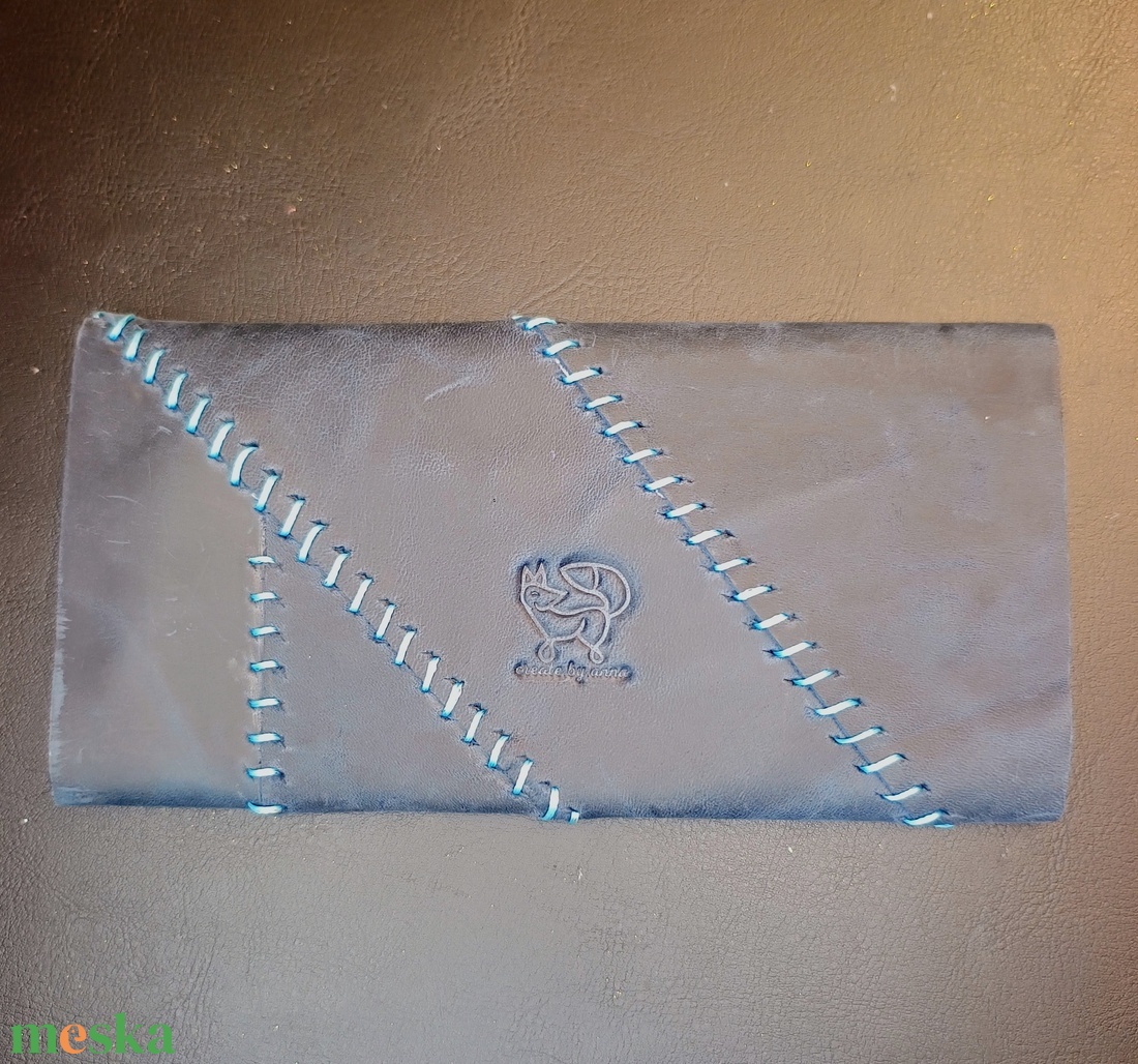 Patchwork bőr dohánytartó cigipapír zsebbel - táska & tok - pénztárca & más tok - dohánytasak & szütyő - Meska.hu Patchwork bőr dohánytartó cigipapír zsebbel - táska & tok - pénztárca & más tok - dohánytasak & szütyő - Meska.hu