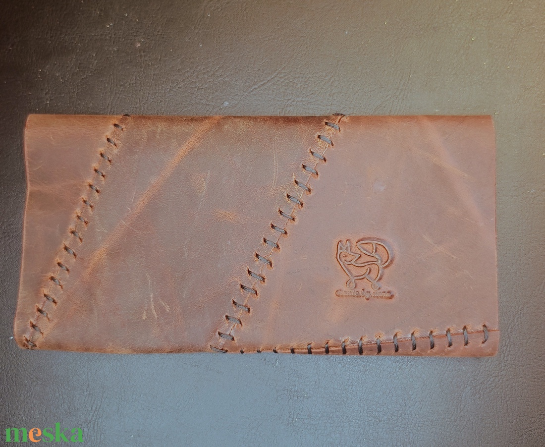 Patchwork bőr dohánytartó cigipapír zsebbel - táska & tok - pénztárca & más tok - dohánytasak & szütyő - Meska.hu Patchwork bőr dohánytartó cigipapír zsebbel - táska & tok - pénztárca & más tok - dohánytasak & szütyő - Meska.hu