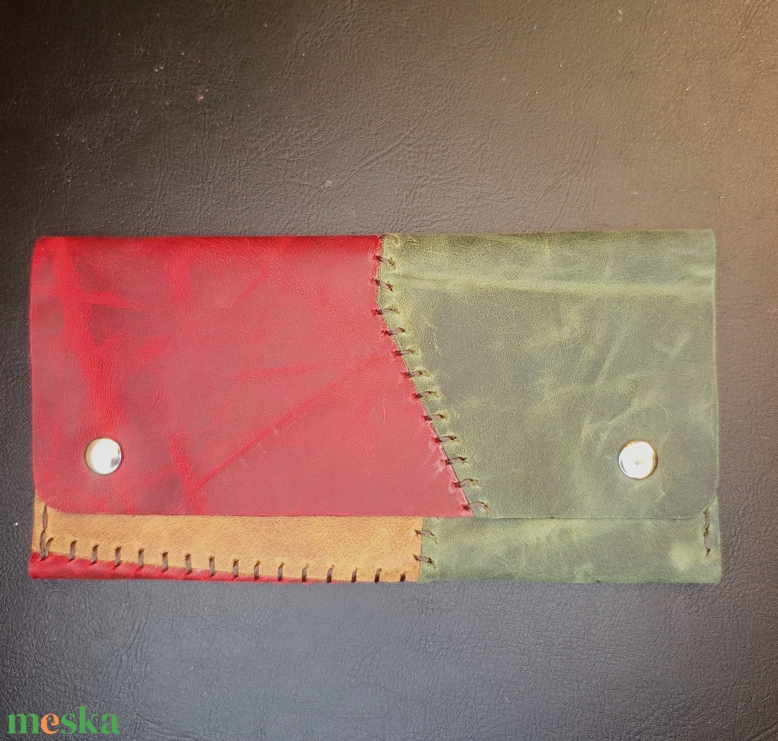 Patchwork bőr dohánytartó cigipapír zsebbel - táska & tok - pénztárca & más tok - dohánytasak & szütyő - Meska.hu Patchwork bőr dohánytartó cigipapír zsebbel - táska & tok - pénztárca & más tok - dohánytasak & szütyő - Meska.hu