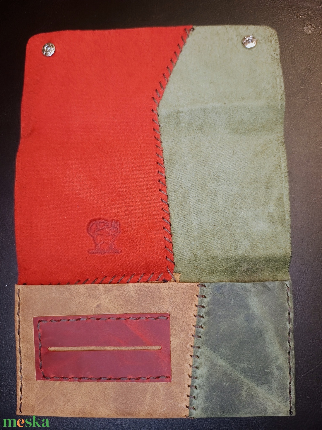 Patchwork bőr dohánytartó cigipapír zsebbel - táska & tok - pénztárca & más tok - dohánytasak & szütyő - Meska.hu Patchwork bőr dohánytartó cigipapír zsebbel - táska & tok - pénztárca & más tok - dohánytasak & szütyő - Meska.hu