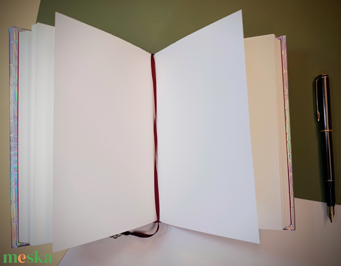 Egyedi bőrkötsű színváltós napló - otthon & életmód - papír, írószer - jegyzetfüzet & napló - Meska.hu Egyedi bőrkötsű színváltós napló - otthon & életmód - papír, írószer - jegyzetfüzet & napló - Meska.hu