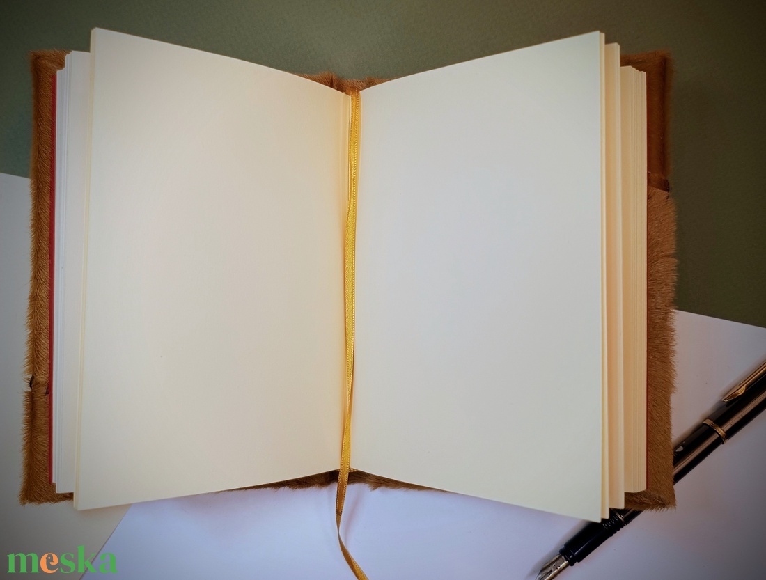 Szemes szőr-bőrkötésű napló A6 - otthon & életmód - papír, írószer - jegyzetfüzet & napló - Meska.hu Szemes szőr-bőrkötésű napló A6 - otthon & életmód - papír, írószer - jegyzetfüzet & napló - Meska.hu