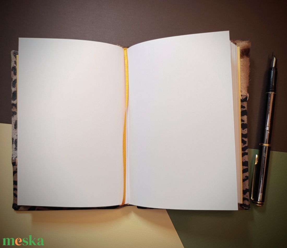 Vadmacska mintás patchwork bőrkötsű napló A6 - otthon & életmód - papír, írószer - jegyzetfüzet & napló - Meska.hu Vadmacska mintás patchwork bőrkötsű napló A6 - otthon & életmód - papír, írószer - jegyzetfüzet & napló - Meska.hu