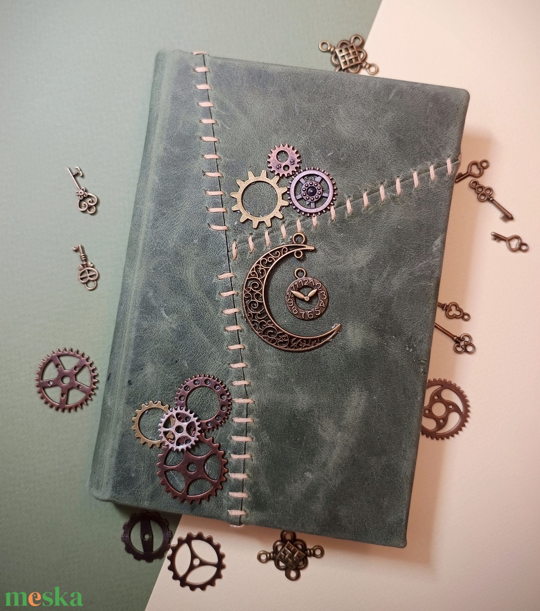 Steampunk bőrkötsű A6 napló - otthon & életmód - papír, írószer - jegyzetfüzet & napló - Meska.hu Steampunk bőrkötsű A6 napló - otthon & életmód - papír, írószer - jegyzetfüzet & napló - Meska.hu