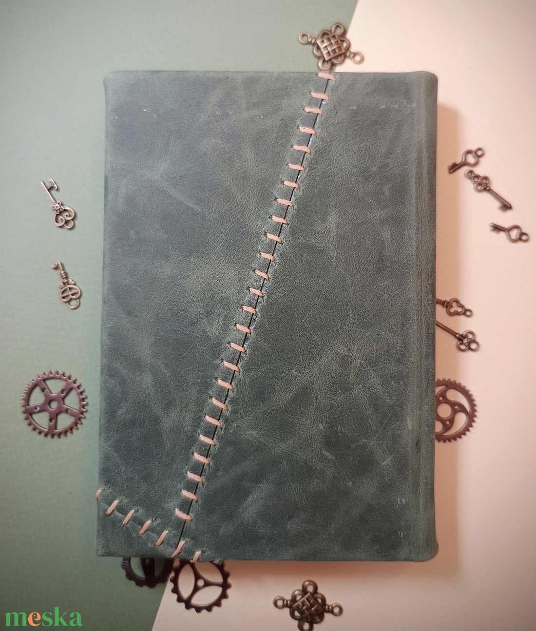 Steampunk bőrkötsű A6 napló - otthon & életmód - papír, írószer - jegyzetfüzet & napló - Meska.hu Steampunk bőrkötsű A6 napló - otthon & életmód - papír, írószer - jegyzetfüzet & napló - Meska.hu