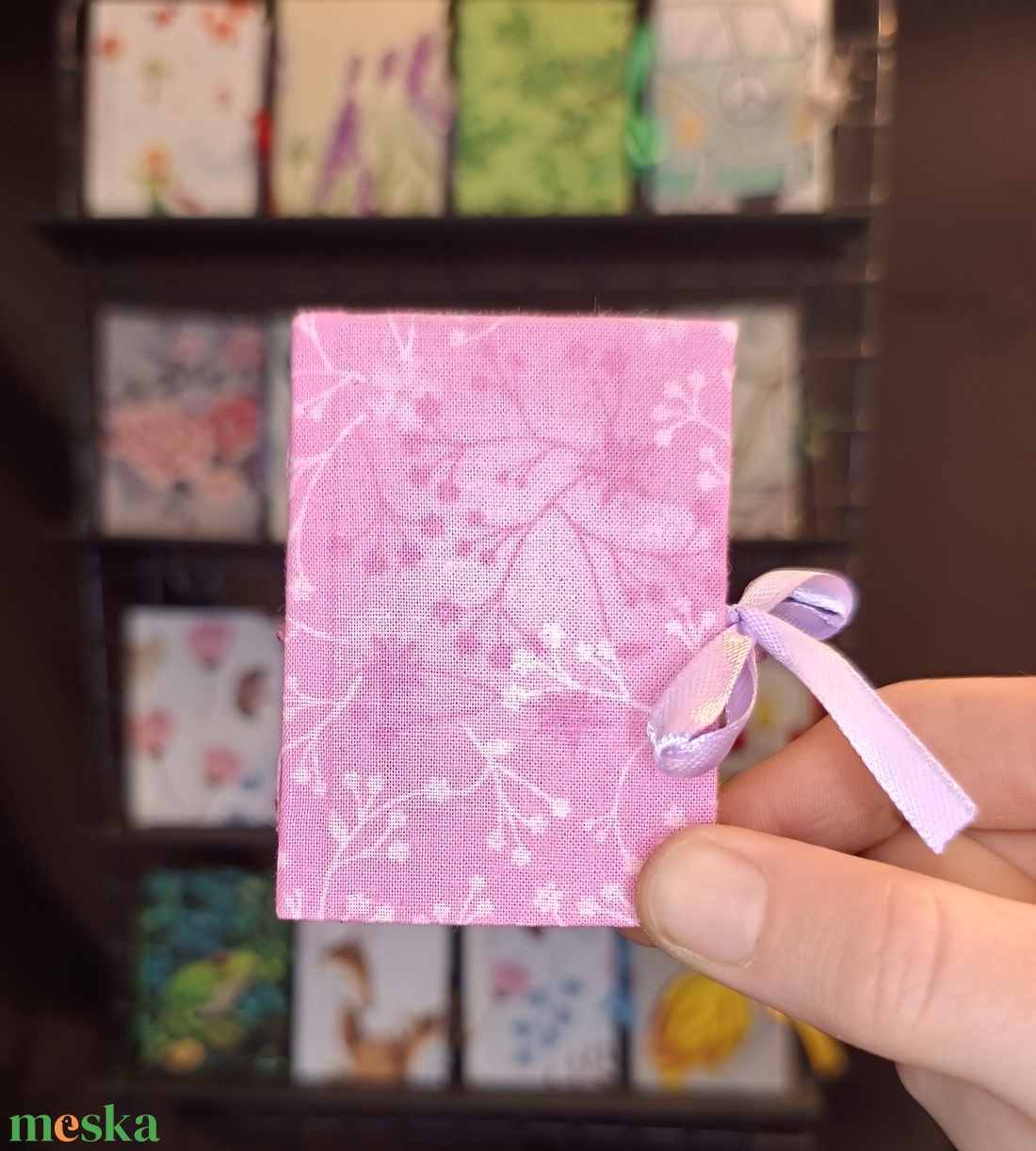 Notesz dekoratív gerincfűzéssel, megkötővel - otthon & életmód - papír, írószer - jegyzetfüzet & napló - Meska.hu